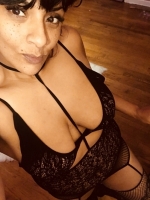 Egyptian horny slut with sexy accent